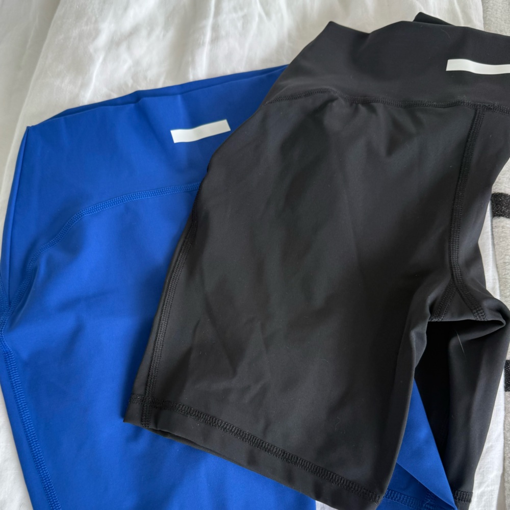 HOUSE iD 2 pair workout shorts  S